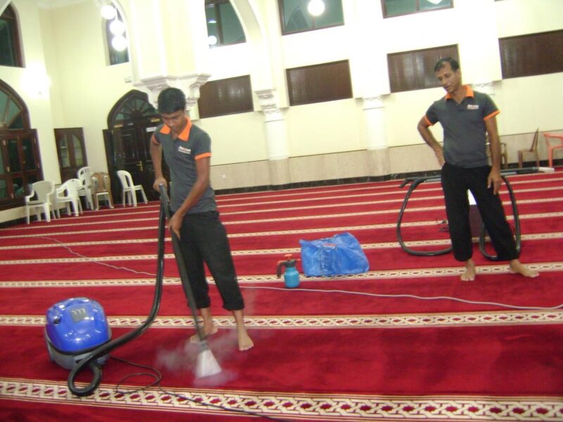  تنظيف مساجد بالبخار