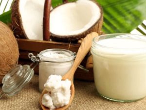 طرق  لاستخدام زيت جوز الهند