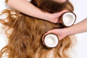 طرق استخدام زيت جوز الهند للشّعر