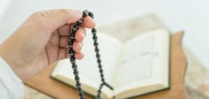 هل العبادة غاية ام وسيلة