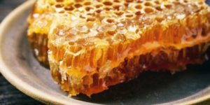 العسل لخمول الغدة الدرقية