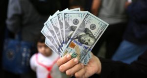 مخاطر عدم سداد القروض